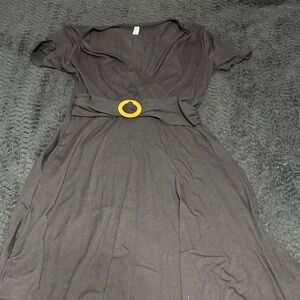 Chic Black Midi Dress with Gold Belt Accent